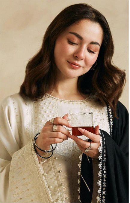 Zarashahjahan Dhanak 3pc with Emb Dhanak  emb shawl
