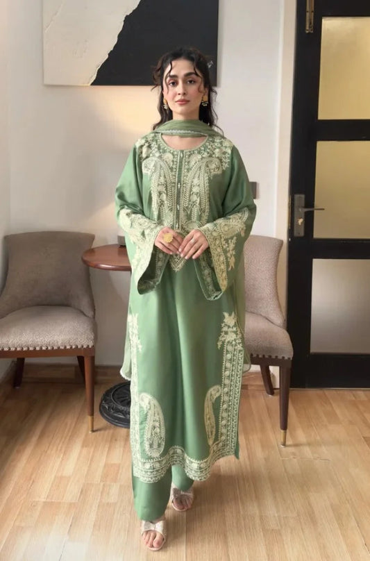 Maryam N Maria – Luxury Lawn emb 3pc