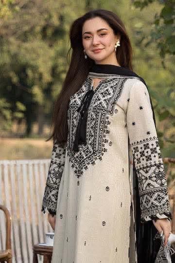 QALAMKAR DHANAK UNSTITCHED EMB 3PC