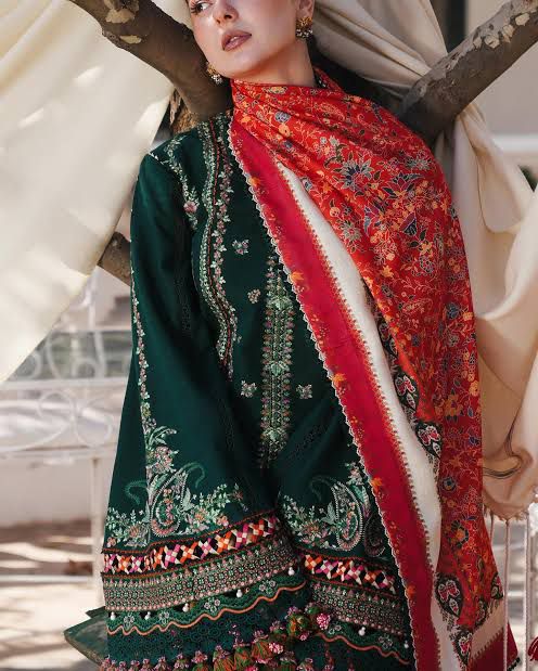 HUSSAIN REHAR DHANAK UNSTITCHED EMB 3PC HUSSAIN REHAR DHANAK UNSTITCHED EMB 3PC