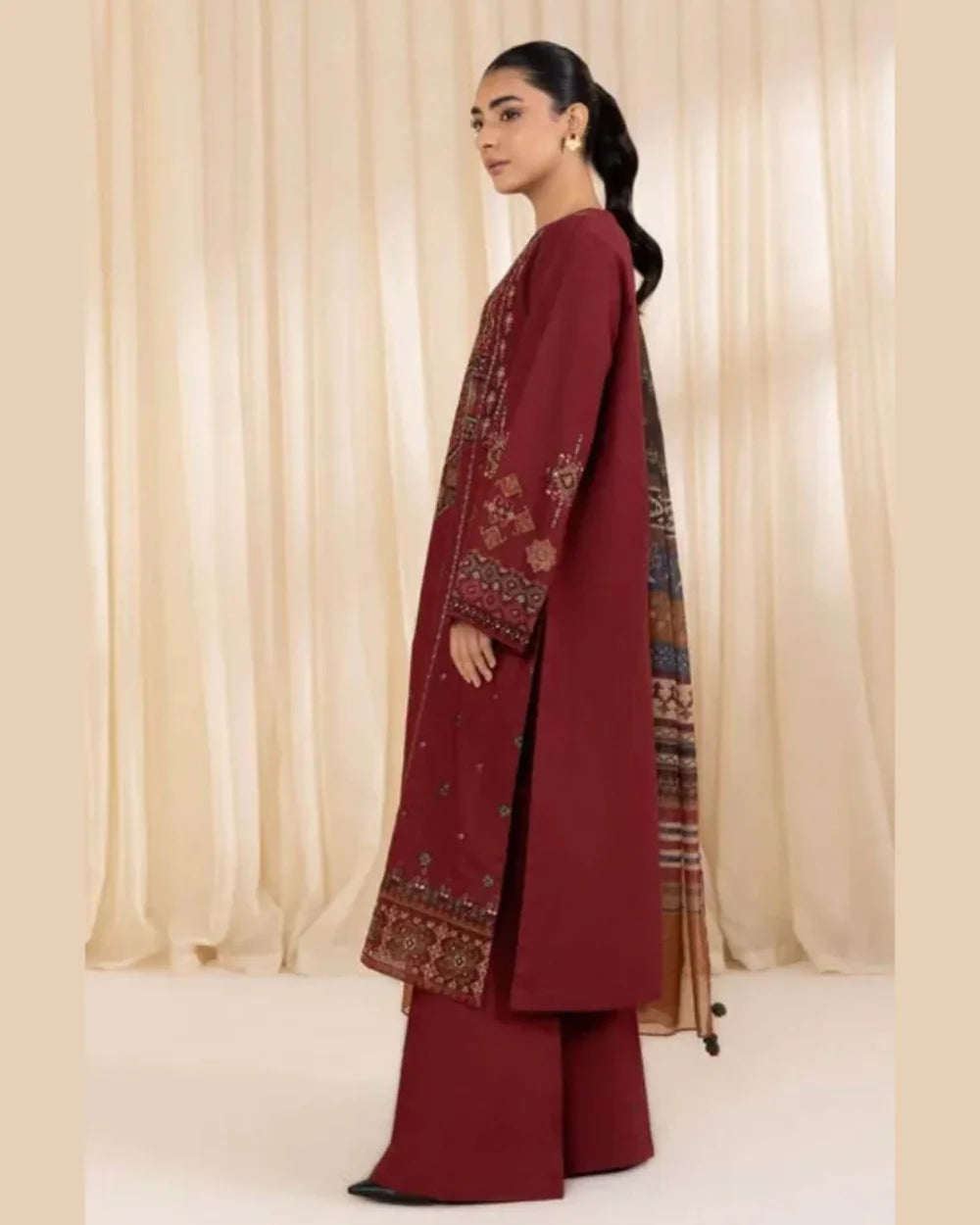 SAPPHIRE DHANAK LUXURY UNSTITCHED EMB 3PC
