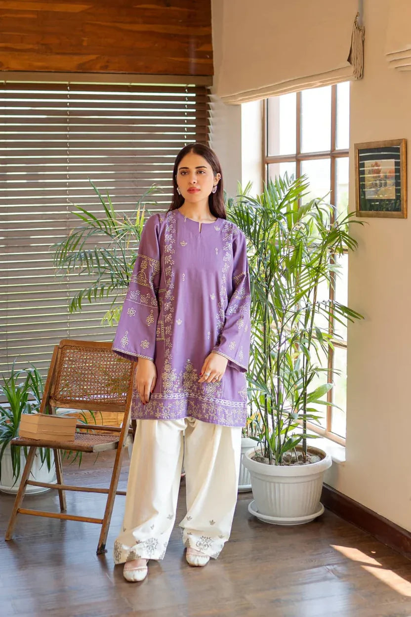 UGRE LAWN LUXURY UNSTITCHED EMB 2PC
