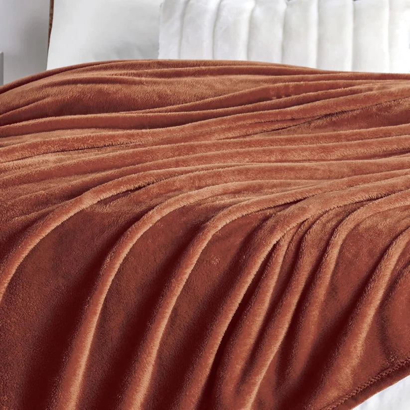 Luxury Redos Microfiber Blankets